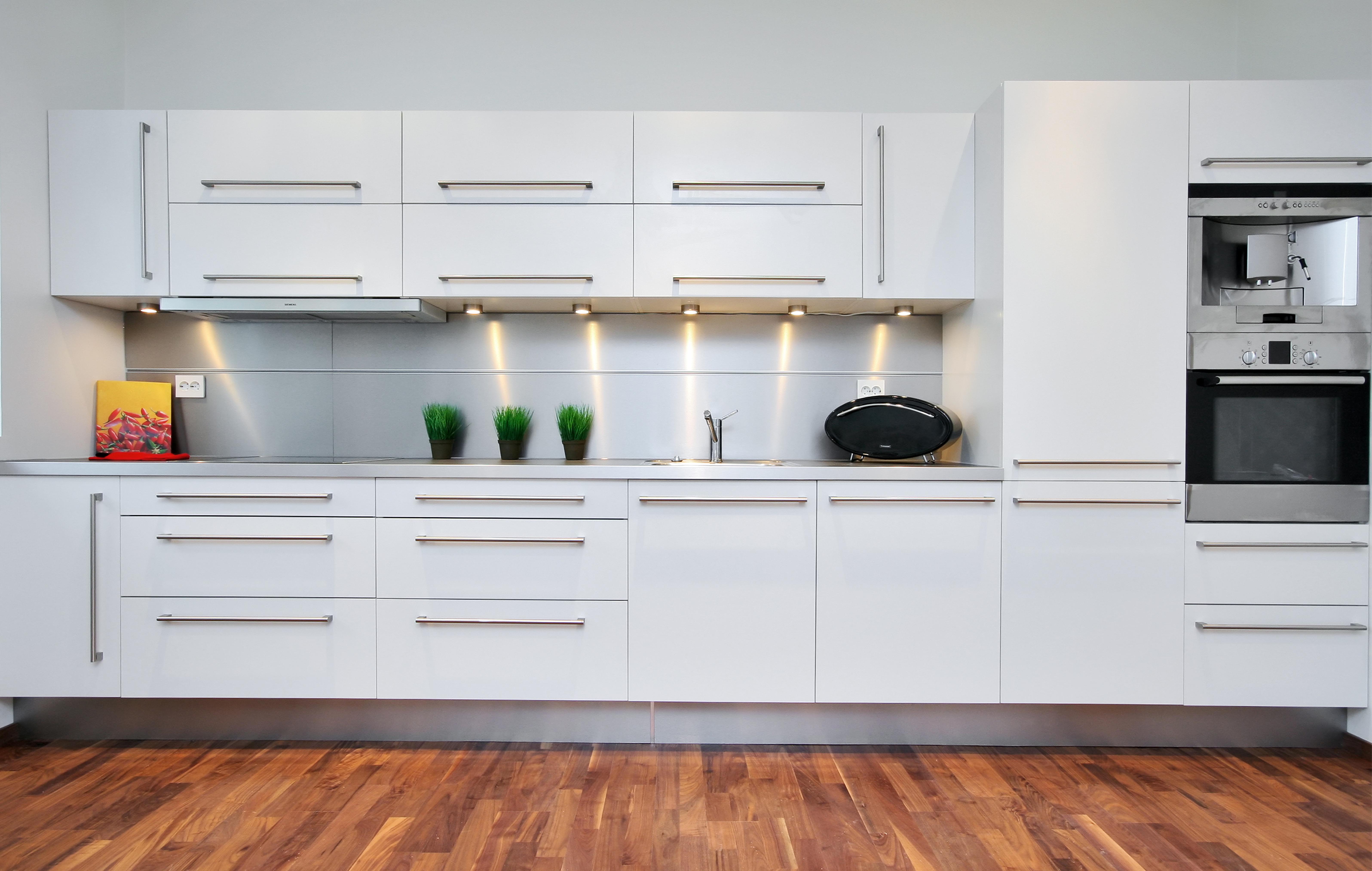 Particle Board vs Plywood Kitchen Cabinets: Which is Better